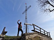 Benedetta primavera sui sentieri per il Monte Ubione-18mar23